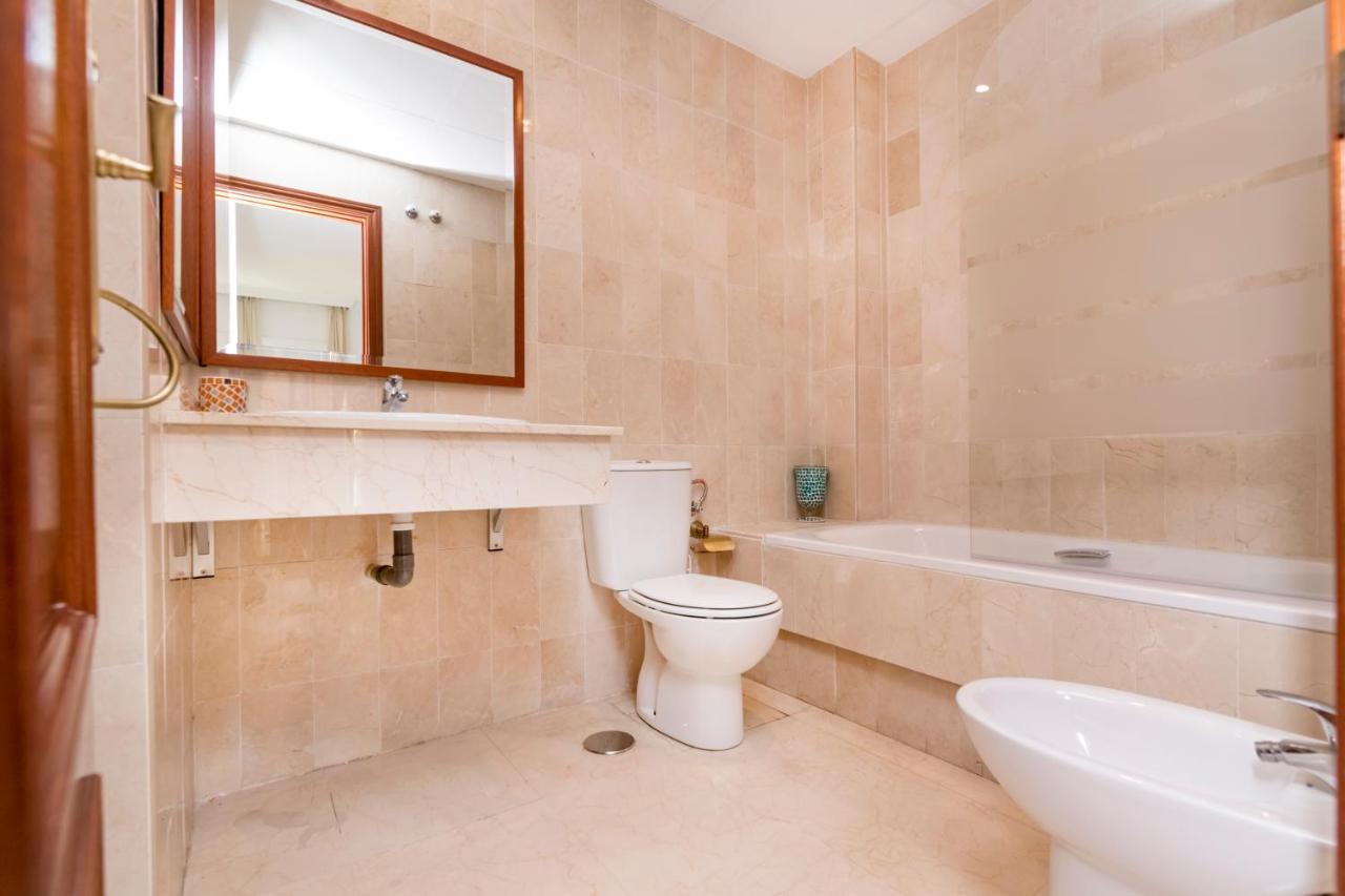 Bhost - Colon Daire Málaga Dış mekan fotoğraf